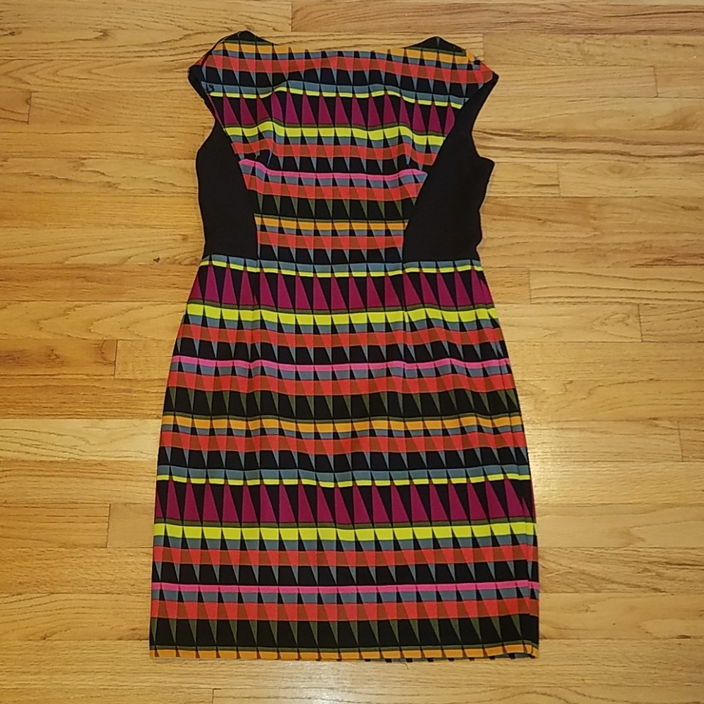 Signature sleeveless dress